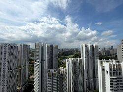Commonwealth Towers (D3), Condominium #556768601